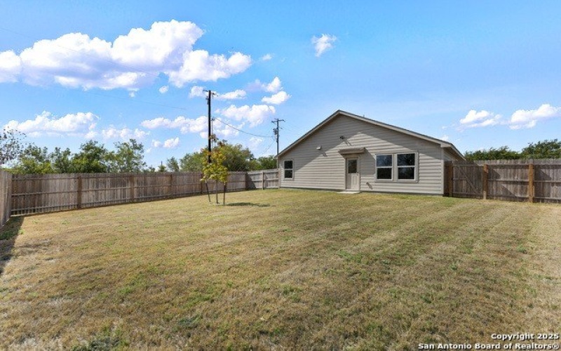 100 Vista View, Floresville, TX 78114, 4 Bedrooms Bedrooms, ,2 BathroomsBathrooms,Residential,For Sale,100 Vista View,0,1910912