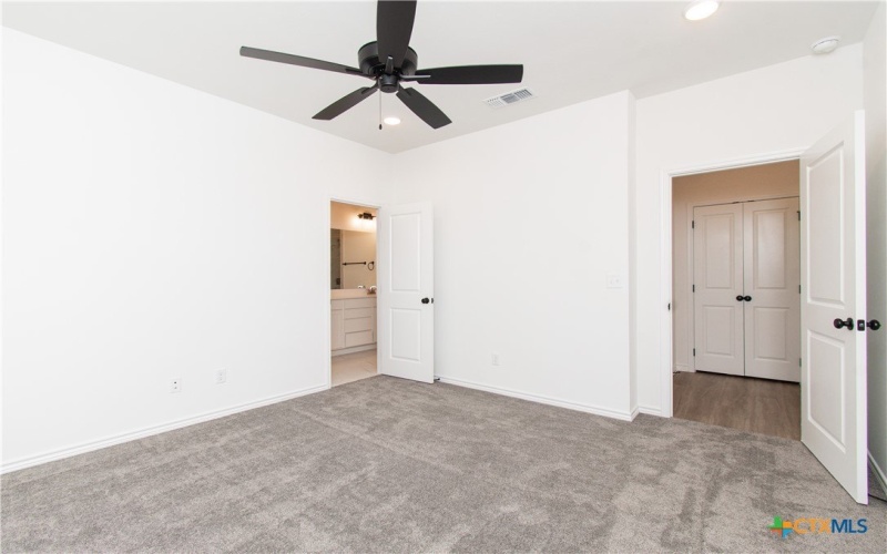 569 Bella Rose Drive, Belton, TX 76513, 4 Habitaciones Habitaciones , ,2 BañosBaños,Residential,En Venta,569 Bella Rose Drive,0,593760
