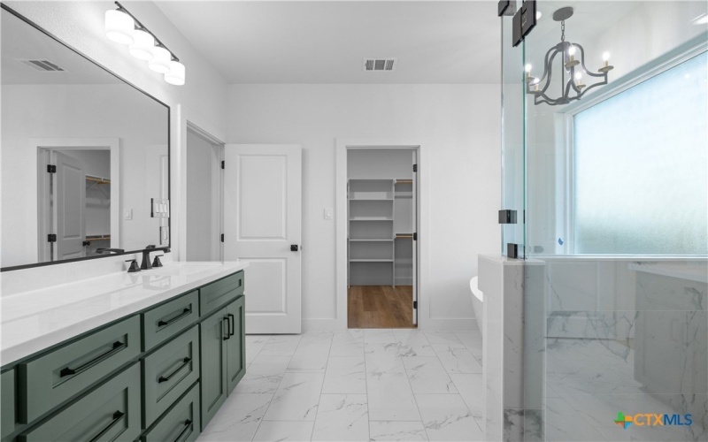 7917 Rock Crest Drive, Moody, TX 76557, 4 Bedrooms Bedrooms, ,3 BathroomsBathrooms,Residential,For Sale,7917 Rock Crest Drive,0,593817