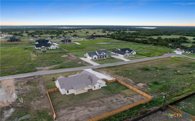 7917 Rock Crest Drive, Moody, TX 76557, 4 Bedrooms Bedrooms, ,3 BathroomsBathrooms,Residential,For Sale,7917 Rock Crest Drive,0,593817