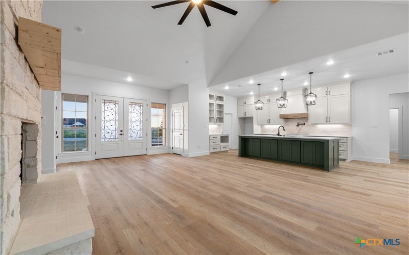 7917 Rock Crest Drive, Moody, TX 76557, 4 Bedrooms Bedrooms, ,3 BathroomsBathrooms,Residential,For Sale,7917 Rock Crest Drive,0,593817