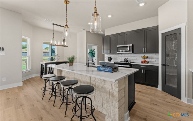 1115 Northcross Drive, Salado, TX 76571, 4 Habitaciones Habitaciones , ,2 BañosBaños,Residential,En Venta,1115 Northcross Drive,0,593845