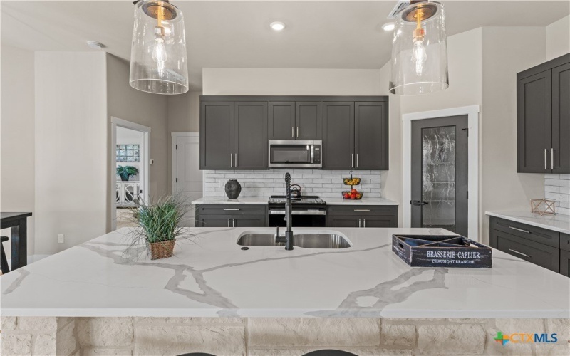 1115 Northcross Drive, Salado, TX 76571, 4 Habitaciones Habitaciones , ,2 BañosBaños,Residential,En Venta,1115 Northcross Drive,0,593845