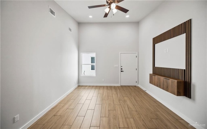 1406 S Michigan Street, Alton, TX 78573, ,Residential Multi Family,En Venta,1406 S Michigan Street,0,481956