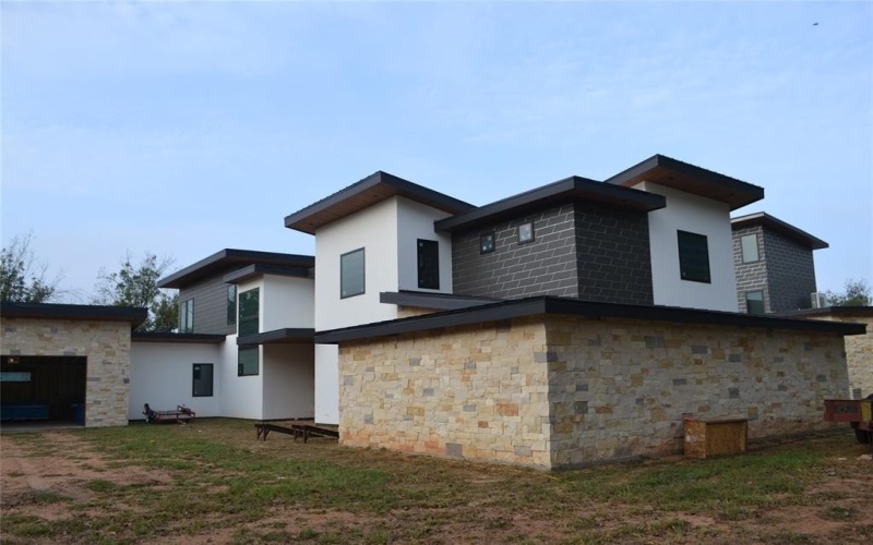 9003 King Air Drive, Granbury, TX 76049, 4 Bedrooms Bedrooms, ,3 BathroomsBathrooms,Residential,For Sale,9003 King Air Drive,0,20974718