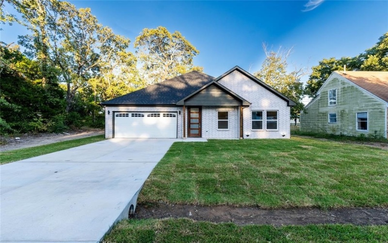 6131 Inca Drive, Enchanted Oaks, TX 75156, 3 Habitaciones Habitaciones , ,2 BañosBaños,Residential,En Venta,6131 Inca Drive,0,21066942