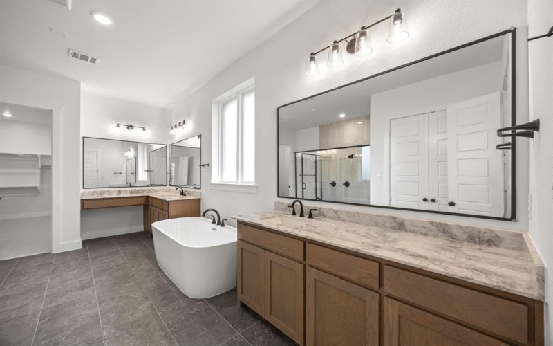 801 Addie Court, Celina, TX 75009, 4 Habitaciones Habitaciones , ,5 BañosBaños,Residential,En Venta,801 Addie Court,0,21068265