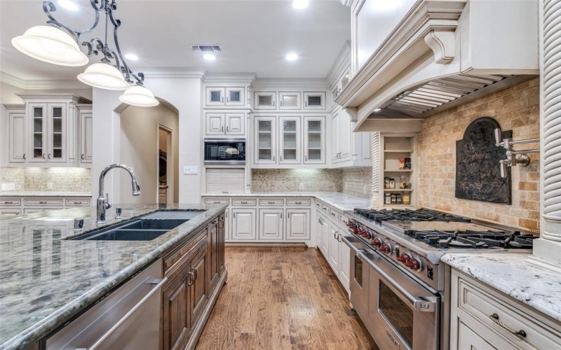 7502 Caruth Boulevard, Dallas, TX 75225, 5 Habitaciones Habitaciones , ,7 BañosBaños,Residential,En Venta,7502 Caruth Boulevard,0,21068361