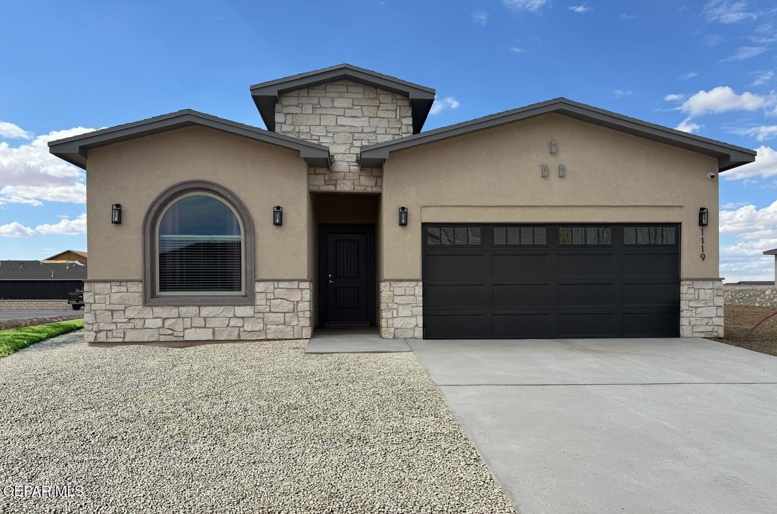 157 Bonnie Trail, Sunland Park, NM 88063, 5 Habitaciones Habitaciones , ,5 BañosBaños,Residential,En Venta,157 Bonnie Trail,921811