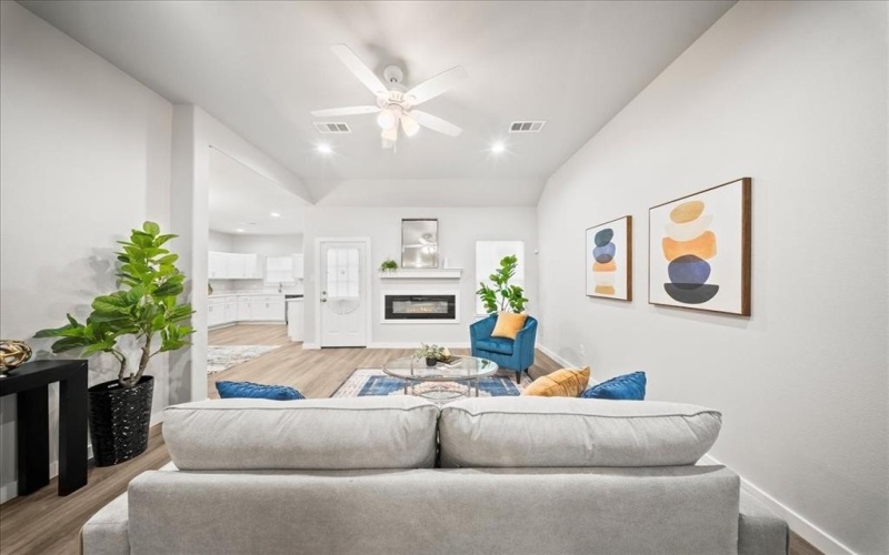 1624 E Collin Street, Corsicana, TX 75110, 3 Bedrooms Bedrooms, ,2 BathroomsBathrooms,Residential,For Sale,1624 E Collin Street,0,21069835