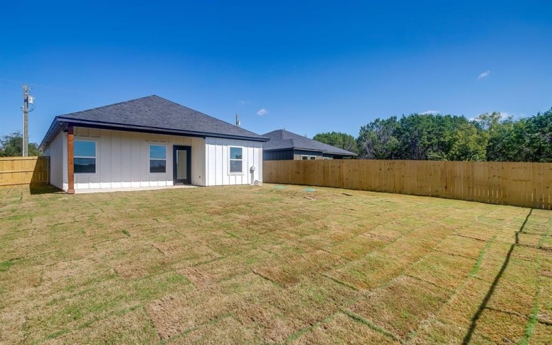 1307 Woodmere Trail, Granbury, TX 76048, 3 Bedrooms Bedrooms, ,2 BathroomsBathrooms,Residential,For Sale,1307 Woodmere Trail,0,21070287