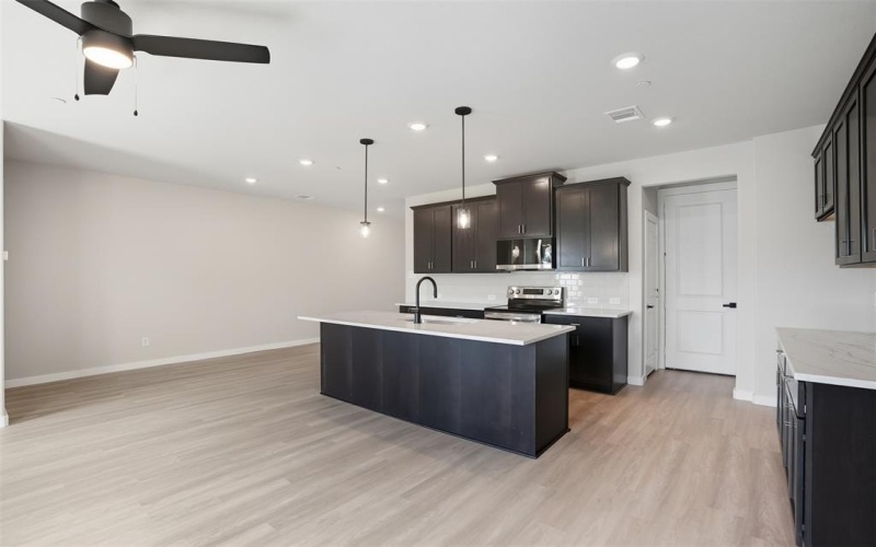 1626 Governors Boulevard, Heath, TX 75032, 3 Bedrooms Bedrooms, ,2 BathroomsBathrooms,Residential,For Sale,1626 Governors Boulevard,0,21070540