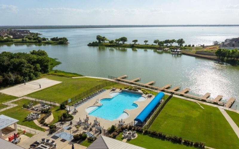 1626 Governors Boulevard, Heath, TX 75032, 3 Bedrooms Bedrooms, ,2 BathroomsBathrooms,Residential,For Sale,1626 Governors Boulevard,0,21070540
