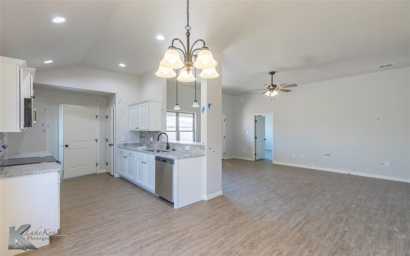 265 Showdown Road, Abilene, TX 79602, 3 Bedrooms Bedrooms, ,2 BathroomsBathrooms,Residential,For Sale,265 Showdown Road,0,21070570