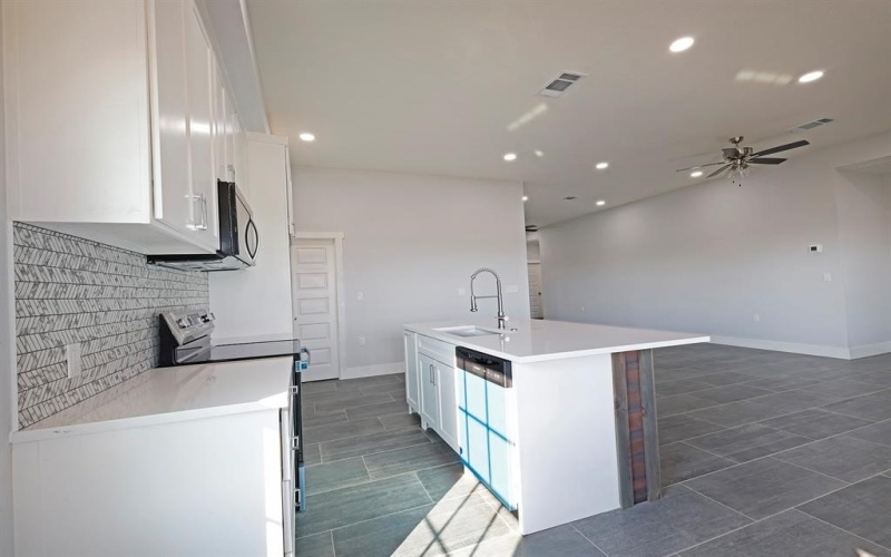 902 HCR 4358, Hillsboro, TX 76645, 4 Bedrooms Bedrooms, ,3 BathroomsBathrooms,Residential,For Sale,902 HCR 4358,0,21070611