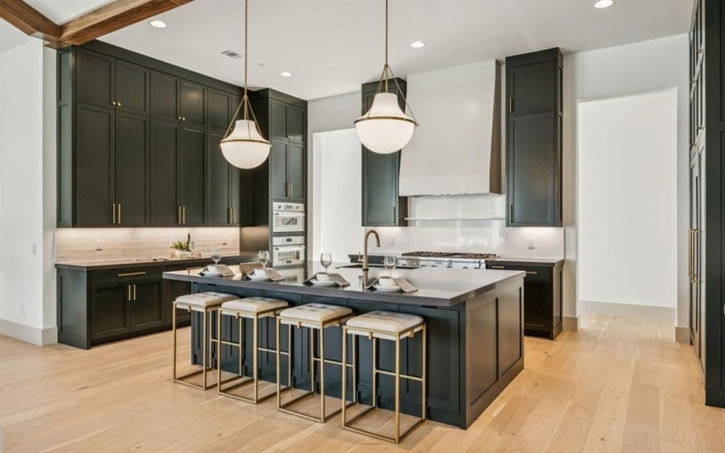 2625 Ridgecrest Drive, Southlake, TX 76092, 5 Bedrooms Bedrooms, ,6 BathroomsBathrooms,Residential,For Sale,2625 Ridgecrest Drive,0,21070684