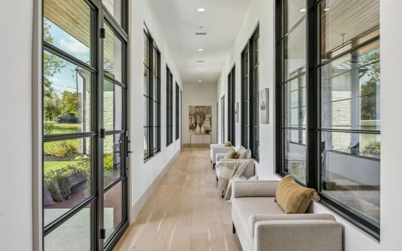 2625 Ridgecrest Drive, Southlake, TX 76092, 5 Bedrooms Bedrooms, ,6 BathroomsBathrooms,Residential,For Sale,2625 Ridgecrest Drive,0,21070684