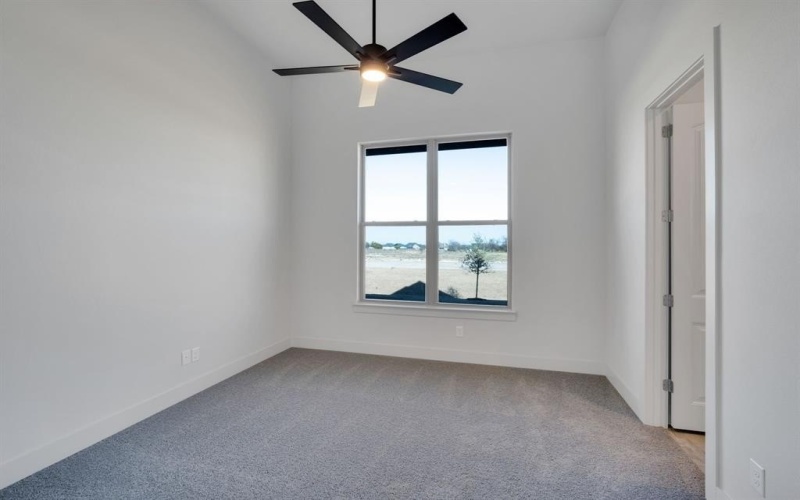 6431 McChesney Drive, Midlothian, TX 76065, 4 Bedrooms Bedrooms, ,3 BathroomsBathrooms,Residential,For Sale,6431 McChesney Drive,0,21070710