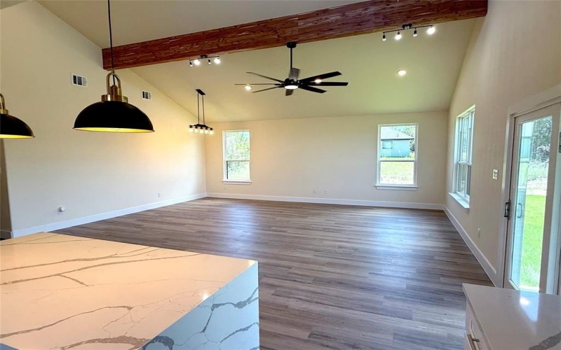 5517 Stonegate Circle, Granbury, TX 76048, 3 Bedrooms Bedrooms, ,2 BathroomsBathrooms,Residential,For Sale,5517 Stonegate Circle,0,21070767