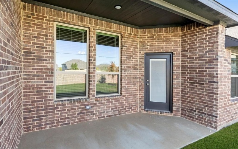 141 Whistling Duck, Balch Springs, TX 75181, 3 Bedrooms Bedrooms, ,2 BathroomsBathrooms,Residential,For Sale,141 Whistling Duck,0,21070992