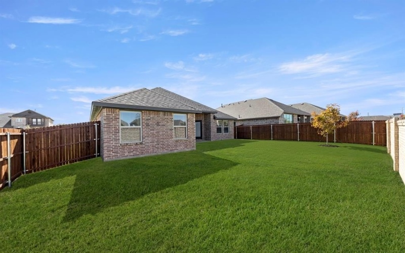 141 Whistling Duck, Balch Springs, TX 75181, 3 Bedrooms Bedrooms, ,2 BathroomsBathrooms,Residential,For Sale,141 Whistling Duck,0,21070992