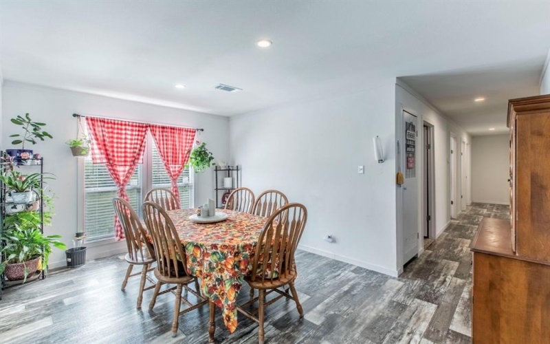 919 Remington Circle, Moody, TX 76557, 5 Bedrooms Bedrooms, ,3 BathroomsBathrooms,Residential,For Sale,919 Remington Circle,0,21059638