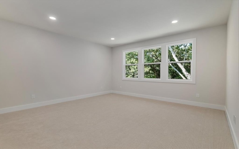 2912 Sutton Place, Southlake, TX 76092, 5 Bedrooms Bedrooms, ,5 BathroomsBathrooms,Residential,For Sale,2912 Sutton Place,0,21063310