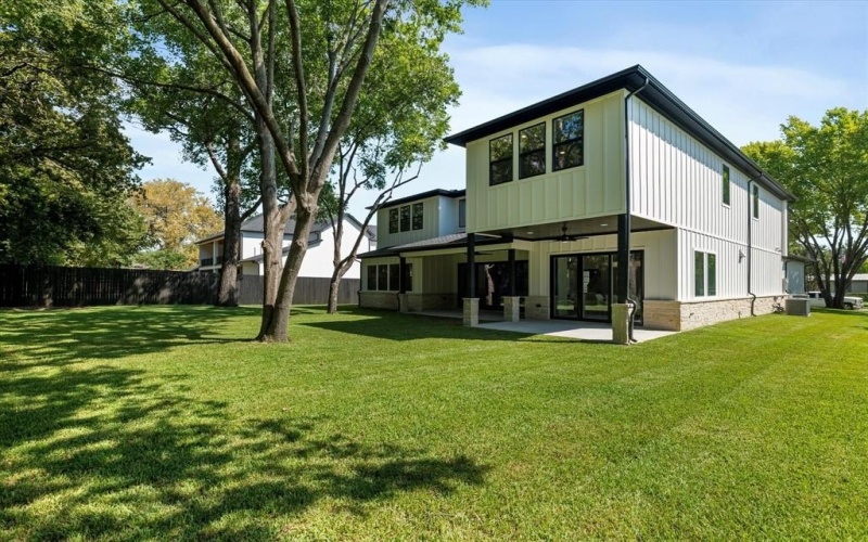 2912 Sutton Place, Southlake, TX 76092, 5 Bedrooms Bedrooms, ,5 BathroomsBathrooms,Residential,For Sale,2912 Sutton Place,0,21063310