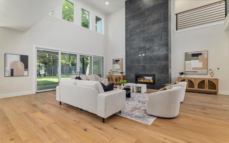 2912 Sutton Place, Southlake, TX 76092, 5 Bedrooms Bedrooms, ,5 BathroomsBathrooms,Residential,For Sale,2912 Sutton Place,0,21063310