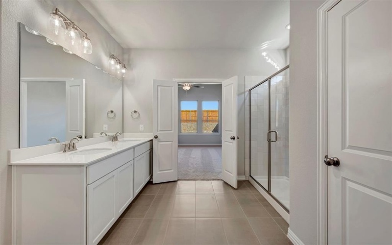 3900 Yarrow Drive, Denton, TX 76226, 4 Bedrooms Bedrooms, ,3 BathroomsBathrooms,Residential,For Sale,3900 Yarrow Drive,0,21065002