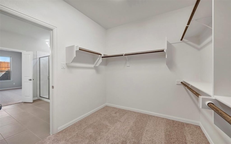 3900 Yarrow Drive, Denton, TX 76226, 4 Bedrooms Bedrooms, ,3 BathroomsBathrooms,Residential,For Sale,3900 Yarrow Drive,0,21065002