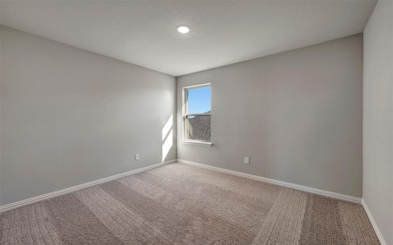 3900 Yarrow Drive, Denton, TX 76226, 4 Bedrooms Bedrooms, ,3 BathroomsBathrooms,Residential,For Sale,3900 Yarrow Drive,0,21065002