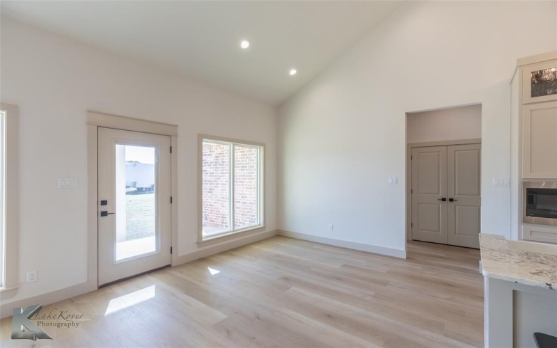 6517 Beals Creek Drive, Abilene, TX 79606, 3 Bedrooms Bedrooms, ,2 BathroomsBathrooms,Residential,For Sale,6517 Beals Creek Drive,0,21065376