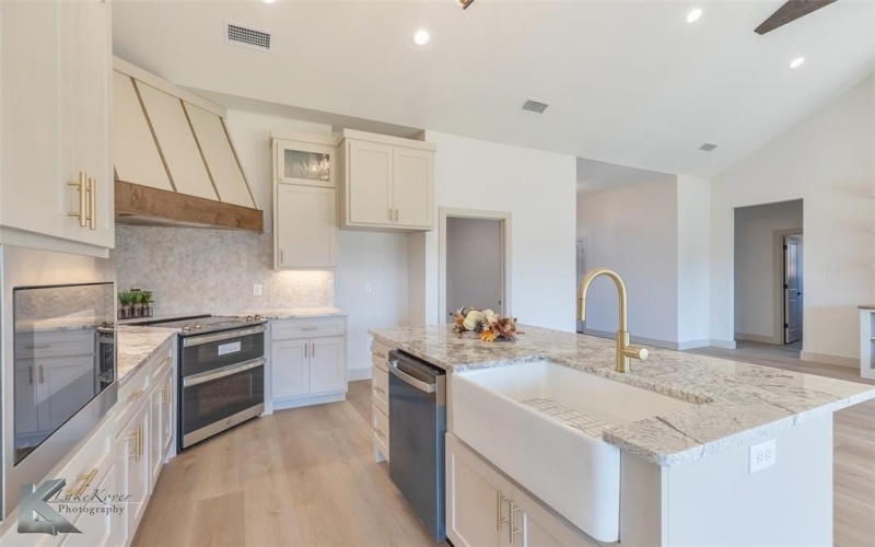 6517 Beals Creek Drive, Abilene, TX 79606, 3 Bedrooms Bedrooms, ,2 BathroomsBathrooms,Residential,For Sale,6517 Beals Creek Drive,0,21065376