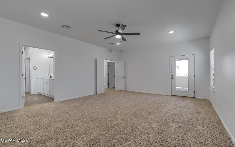 7445 NORTE PORTUGAL Lane, El Paso, TX 79934, 5 Habitaciones Habitaciones , ,3 BañosBaños,Residential,En Venta,7445 NORTE PORTUGAL Lane,921829