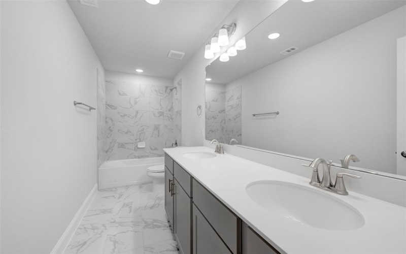 6724 Tadpole Trail, McKinney, TX 75071, 4 Habitaciones Habitaciones , ,3 BañosBaños,Residential,En Venta,6724 Tadpole Trail,0,21066855