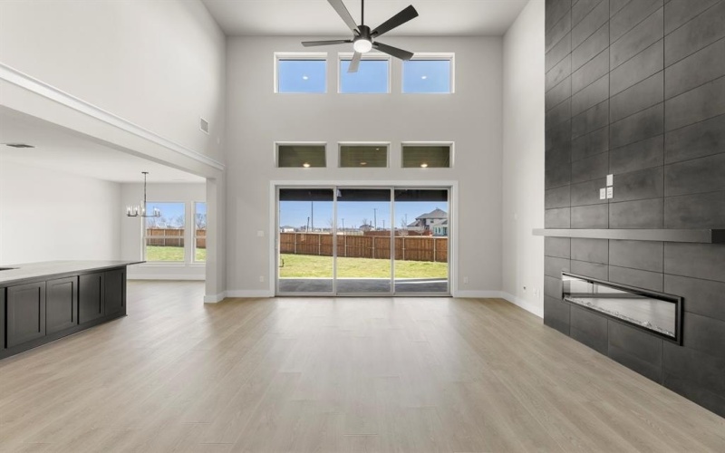 9705 Merlos Drive, Mesquite, TX 75126, 5 Habitaciones Habitaciones , ,5 BañosBaños,Residential,En Venta,9705 Merlos Drive,0,21071151