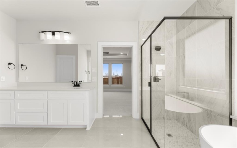 9705 Merlos Drive, Mesquite, TX 75126, 5 Habitaciones Habitaciones , ,5 BañosBaños,Residential,En Venta,9705 Merlos Drive,0,21071151