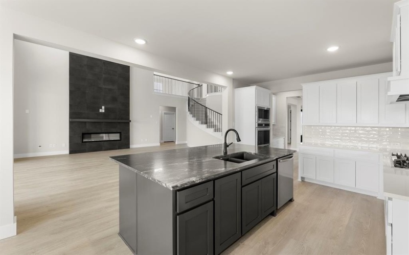 9705 Merlos Drive, Mesquite, TX 75126, 5 Habitaciones Habitaciones , ,5 BañosBaños,Residential,En Venta,9705 Merlos Drive,0,21071151