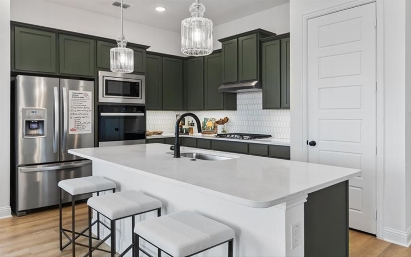 112 Morning Dew, Willow Park, TX 76008, 4 Bedrooms Bedrooms, ,3 BathroomsBathrooms,Residential,For Sale,112 Morning Dew,0,21071156