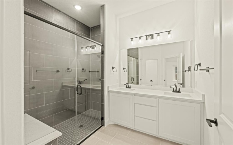 5600 Winona Lane, McKinney, TX 75071, 4 Bedrooms Bedrooms, ,3 BathroomsBathrooms,Residential,For Sale,5600 Winona Lane,0,21071169
