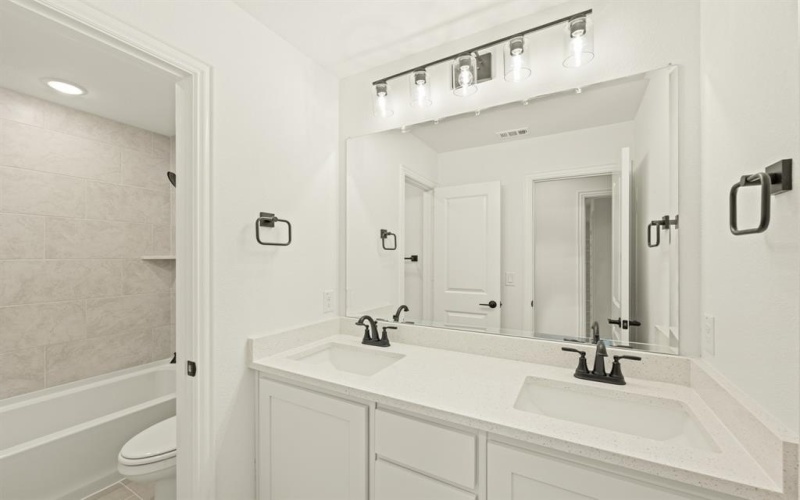 5600 Winona Lane, McKinney, TX 75071, 4 Bedrooms Bedrooms, ,3 BathroomsBathrooms,Residential,For Sale,5600 Winona Lane,0,21071169