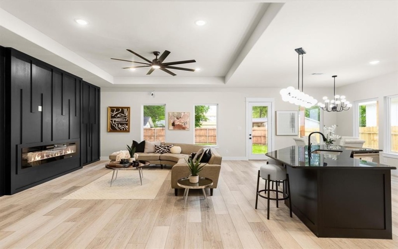 1905 Dillard Street, Fort Worth, TX 76105, 3 Habitaciones Habitaciones , ,2 BañosBaños,Residential,En Venta,1905 Dillard Street,0,21071199