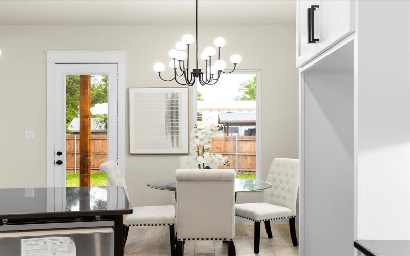 1905 Dillard Street, Fort Worth, TX 76105, 3 Habitaciones Habitaciones , ,2 BañosBaños,Residential,En Venta,1905 Dillard Street,0,21071199