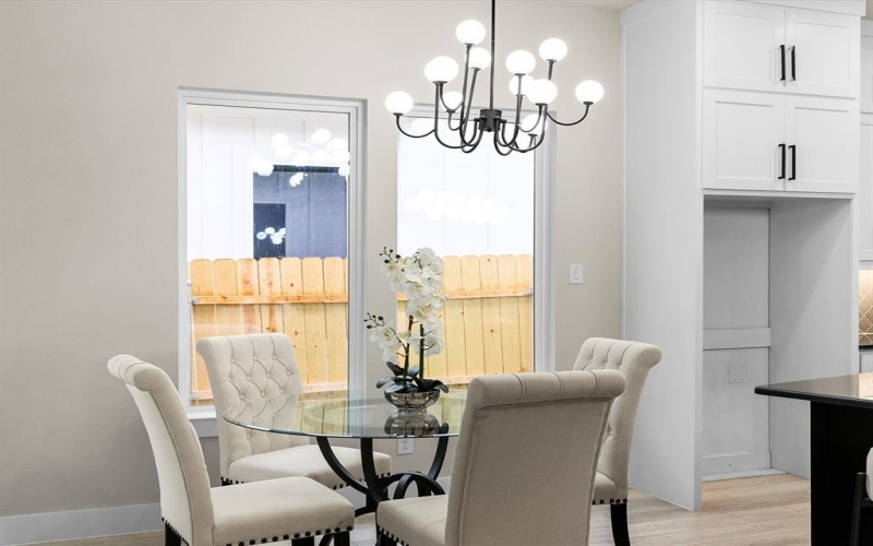 1905 Dillard Street, Fort Worth, TX 76105, 3 Habitaciones Habitaciones , ,2 BañosBaños,Residential,En Venta,1905 Dillard Street,0,21071199