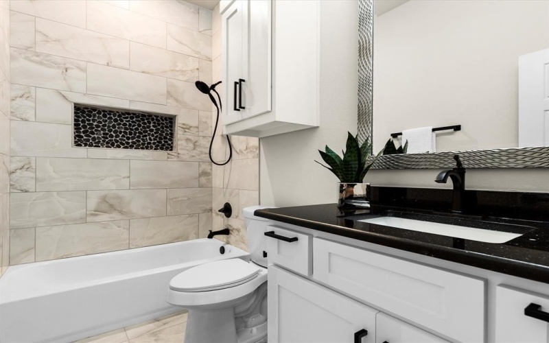 1905 Dillard Street, Fort Worth, TX 76105, 3 Habitaciones Habitaciones , ,2 BañosBaños,Residential,En Venta,1905 Dillard Street,0,21071199