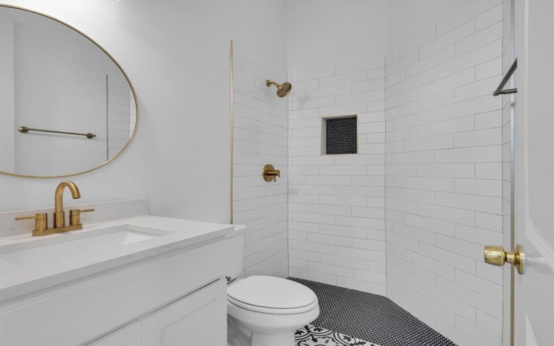 247 Silver Lakes Drive, Sunset, TX 76270, 4 Bedrooms Bedrooms, ,3 BathroomsBathrooms,Residential,For Sale,247 Silver Lakes Drive,0,21071293