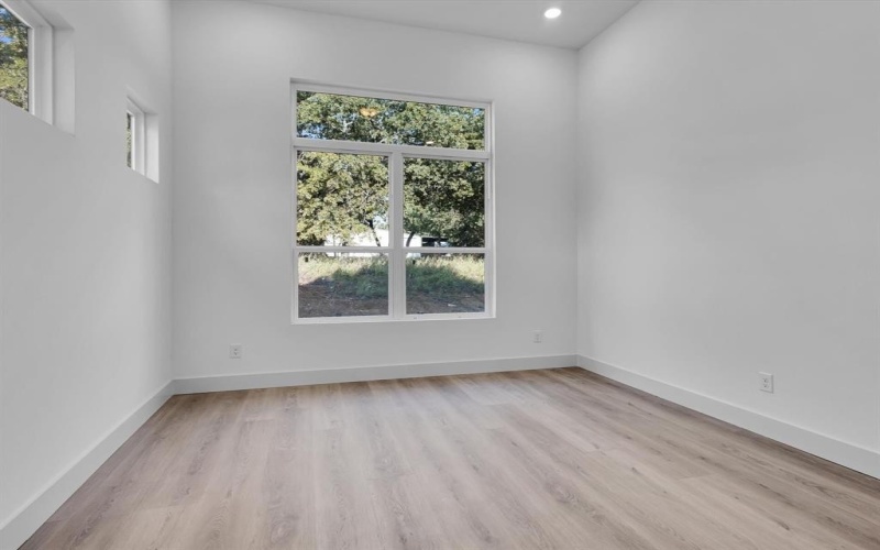 247 Silver Lakes Drive, Sunset, TX 76270, 4 Bedrooms Bedrooms, ,3 BathroomsBathrooms,Residential,For Sale,247 Silver Lakes Drive,0,21071293