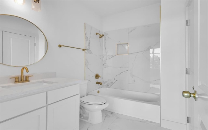 247 Silver Lakes Drive, Sunset, TX 76270, 4 Bedrooms Bedrooms, ,3 BathroomsBathrooms,Residential,For Sale,247 Silver Lakes Drive,0,21071293