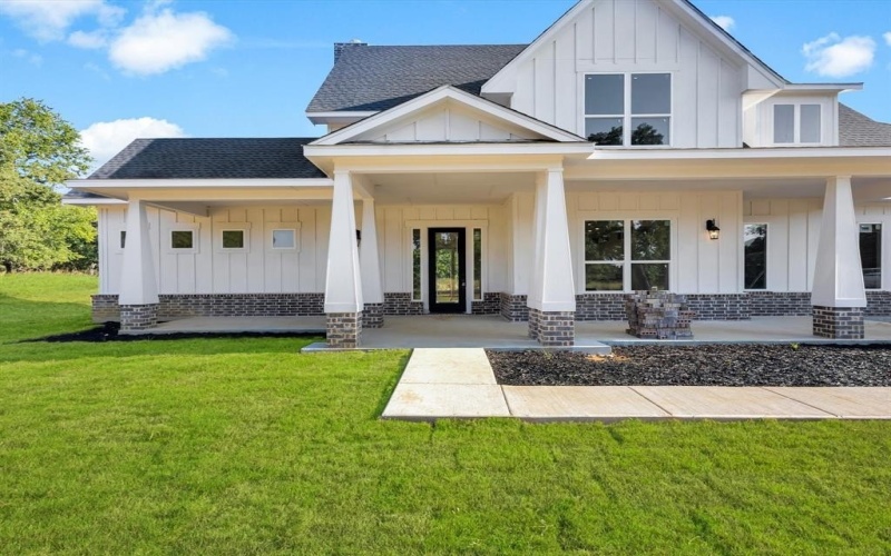 247 Silver Lakes Drive, Sunset, TX 76270, 4 Bedrooms Bedrooms, ,3 BathroomsBathrooms,Residential,For Sale,247 Silver Lakes Drive,0,21071293